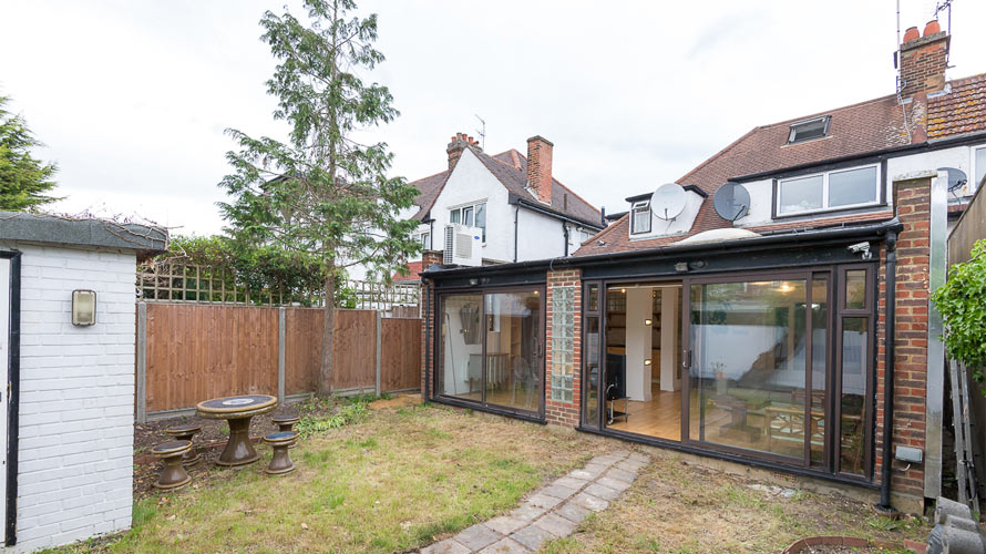 1 bed flat to rent in Golders Green NW11, London