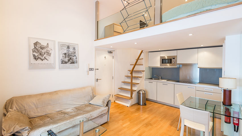 Flat 1, 7 St. Stephens Gardens - Image
