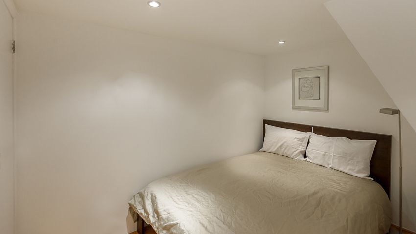 Flat 10, 9 St. Stephens Gardens - Image