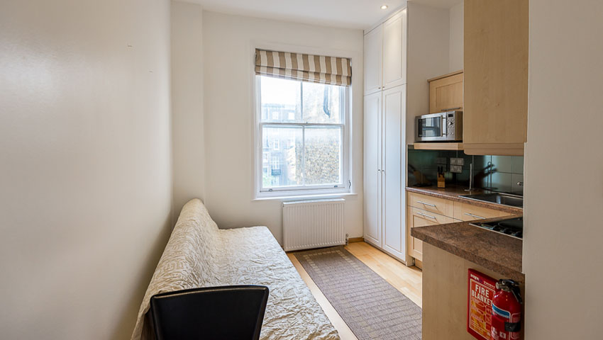 Flat 31, 1 - 5 St. Stephens Gardens - Image