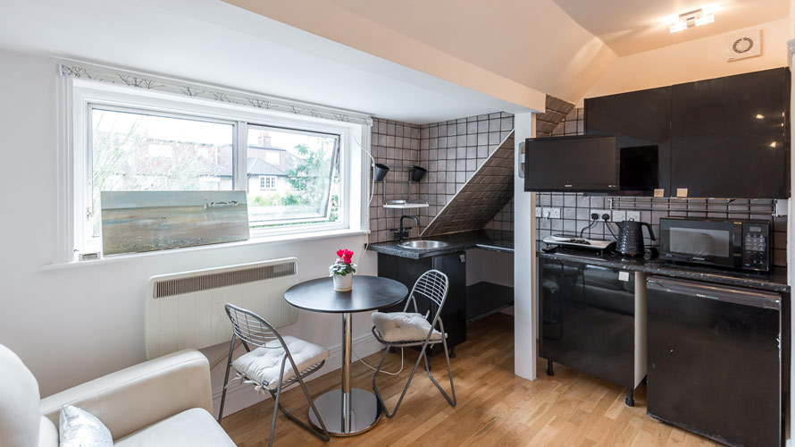 Flat 5, 17 Temple Gardens - Image
