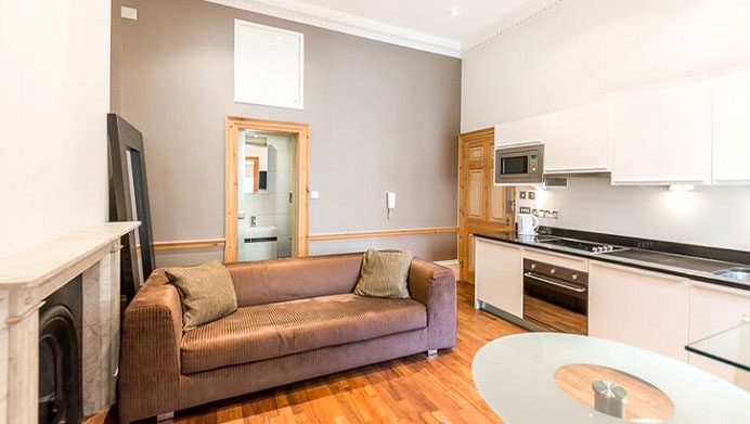 Flat 5, 25 Upper Berkeley Street - Image