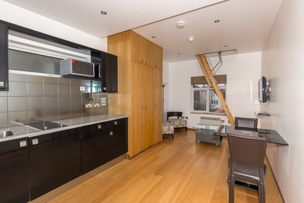 Flat 5, 45 Templars Avenue - Image