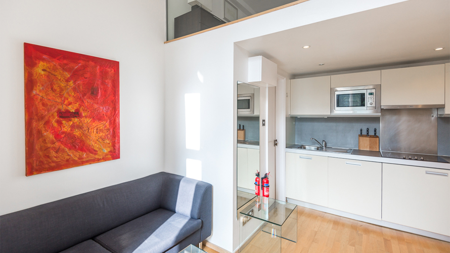 Flat 5, 9 St. Stephens Gardens - Image