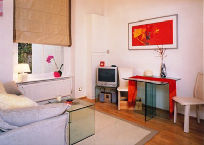 Flat 2, 7 St. Stephens Gardens - Image